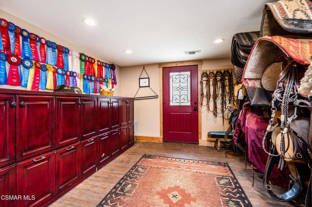 716 Aspen Springs Ranch Road, Mammoth Lakes, CA 93546