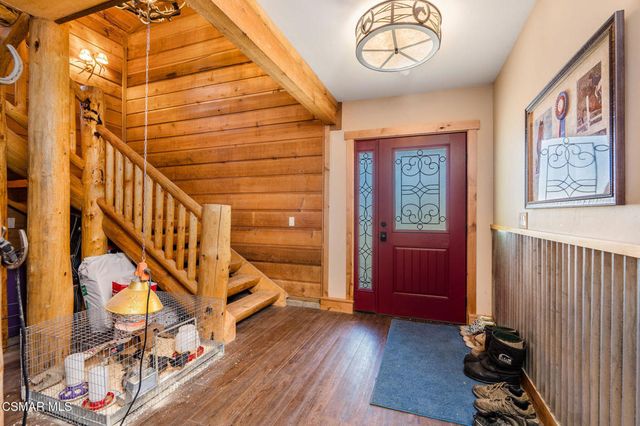 716 Aspen Springs Ranch Road, Mammoth Lakes, CA 93546