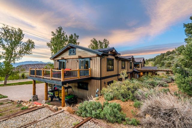 716 Aspen Springs Ranch Road, Mammoth Lakes, CA 93546