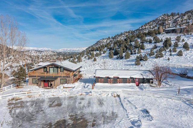 716 Aspen Springs Ranch Road, Mammoth Lakes, CA 93546
