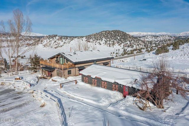 716 Aspen Springs Ranch Road, Mammoth Lakes, CA 93546