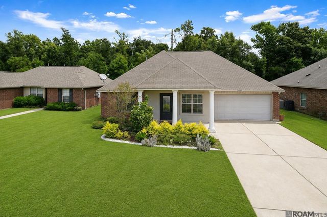 23252 Conifer Dr, Denham Springs, LA 70726