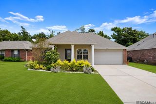 23252 Conifer Dr, Denham Springs, LA 70726