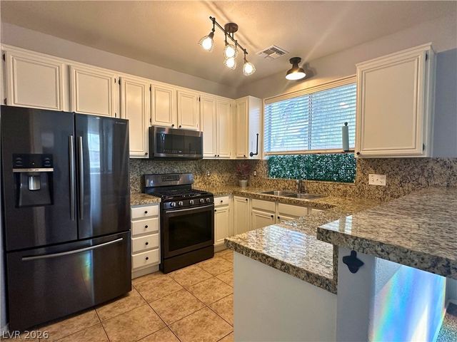 53 Puerto Viejo Trail, Henderson, NV 89074