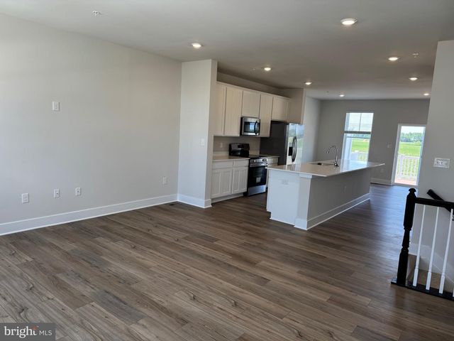 1312 LAKE LUCERNE LN, Trappe, MD 21673