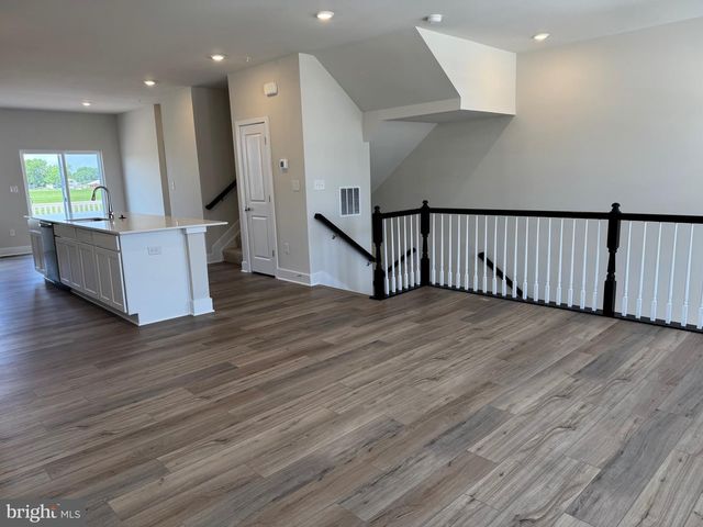 1312 LAKE LUCERNE LN, Trappe, MD 21673