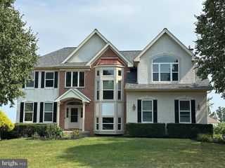 959 HICKORY RIDGE DR, Chalfont, PA 18914