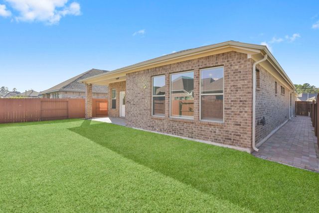 1212 Mystic Ridge Court, Magnolia, TX 77354
