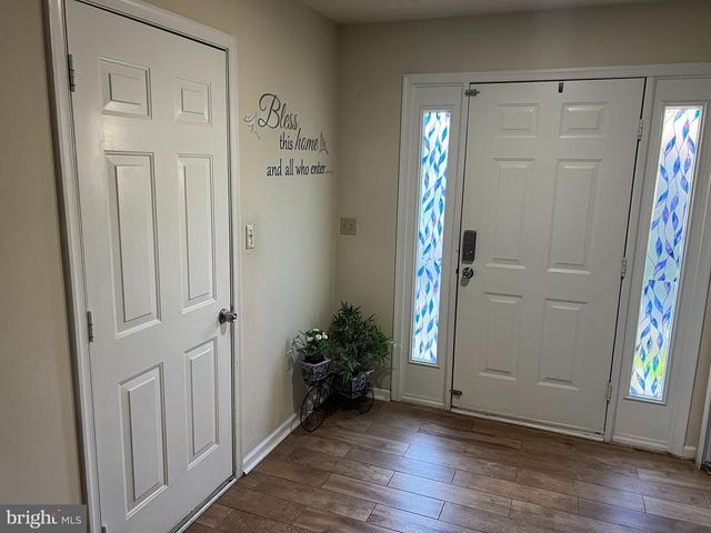 111 W PARK DR, Stafford, VA 22554