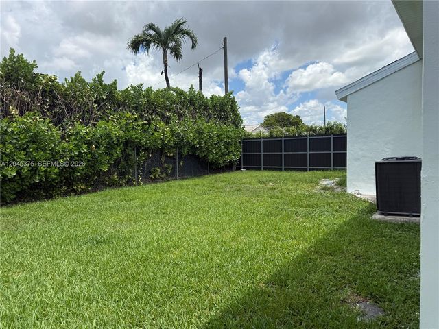 3500 SW 87th Place 3500, Miami, FL 33165