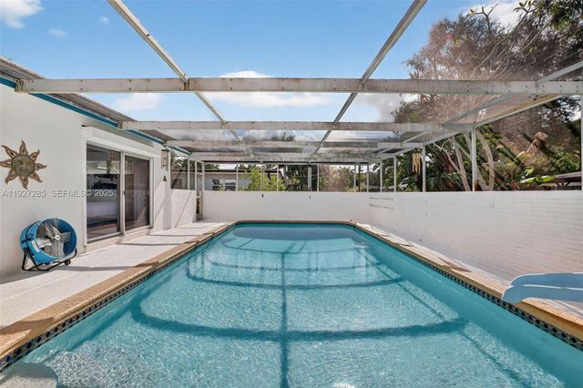 131 SW 58th Ave, Plantation, FL 33317