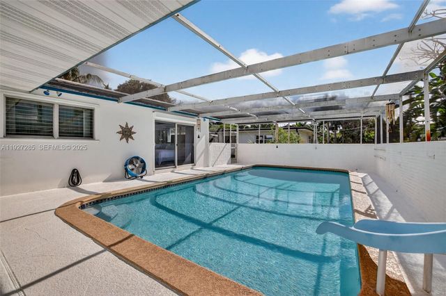 131 SW 58th Ave, Plantation, FL 33317