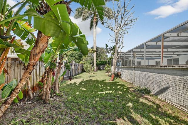 131 SW 58th Ave, Plantation, FL 33317