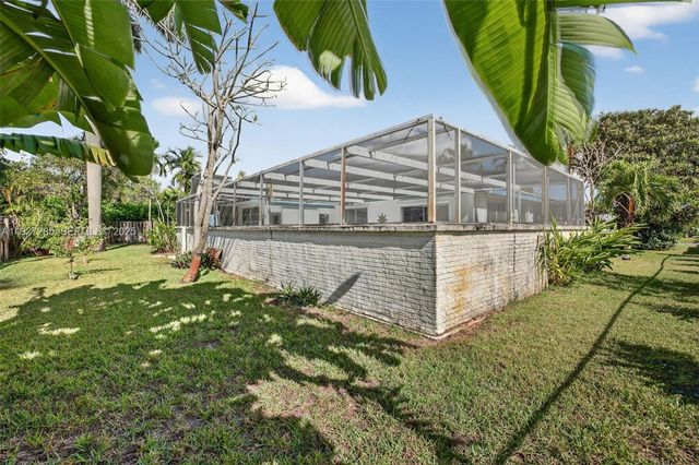 131 SW 58th Ave, Plantation, FL 33317