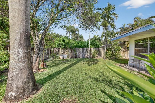 131 SW 58th Ave, Plantation, FL 33317