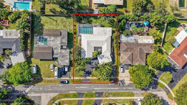 131 SW 58th Ave, Plantation, FL 33317