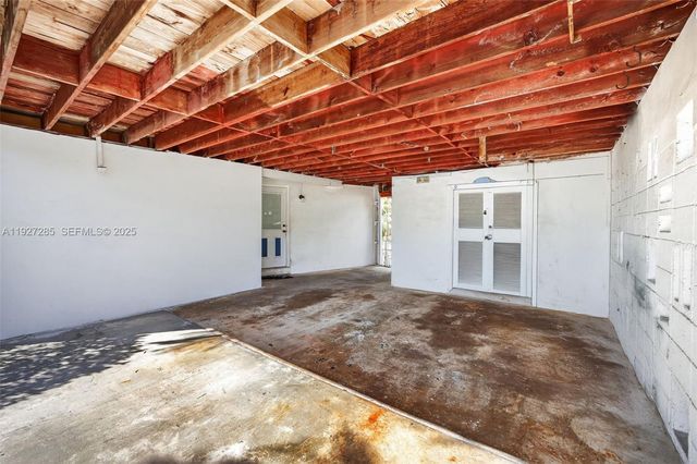 131 SW 58th Ave, Plantation, FL 33317