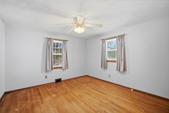 98 Hanward Hill, East Longmeadow, MA 01028