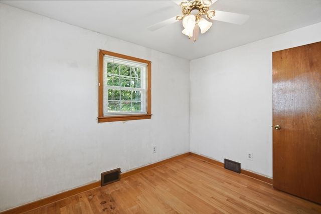 98 Hanward Hill, East Longmeadow, MA 01028