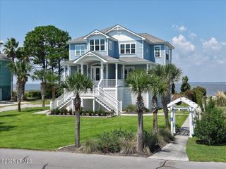 120 Harbor Drive, Harbor Island, SC 29920