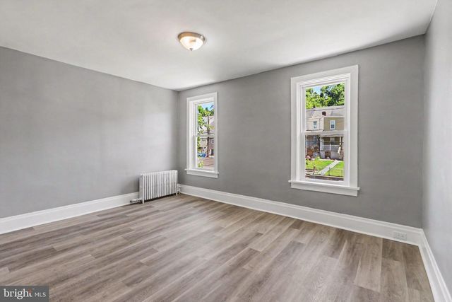 547 S FRONT ST, Steelton, PA 17113