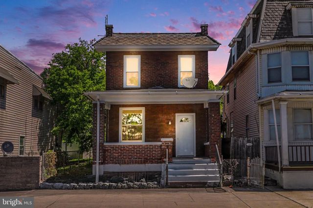 547 S FRONT ST, Steelton, PA 17113