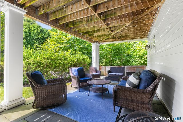 57 Kensett Lane 57, Darien, CT 06820