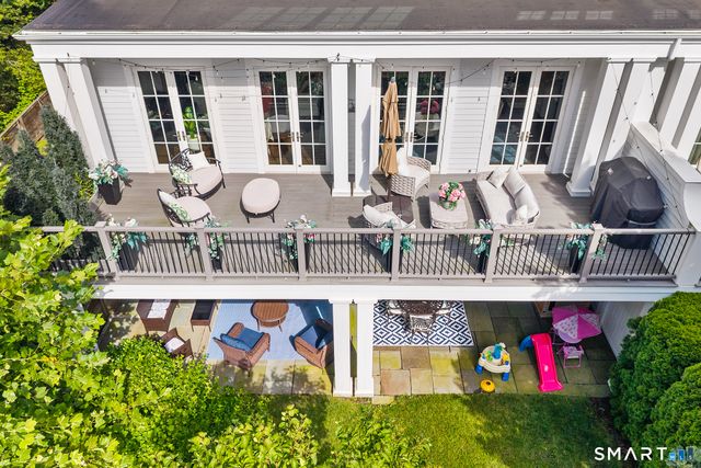 57 Kensett Lane 57, Darien, CT 06820