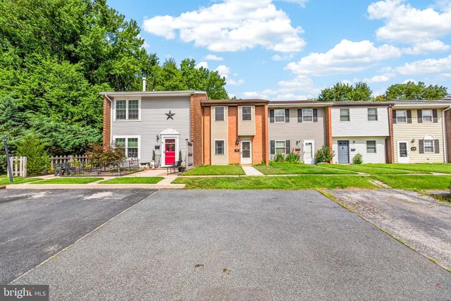 21 SAILBOAT CIR, Newark, DE 19702