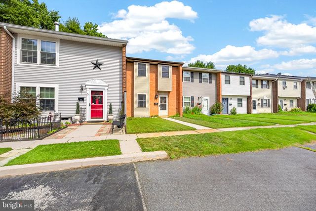 21 SAILBOAT CIR, Newark, DE 19702