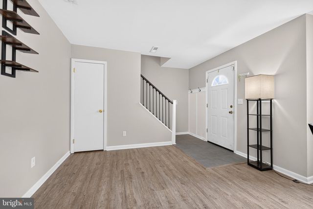 21 SAILBOAT CIR, Newark, DE 19702