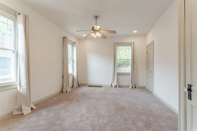 623 S Runnymeade Avenue, Evansville, IN 47714