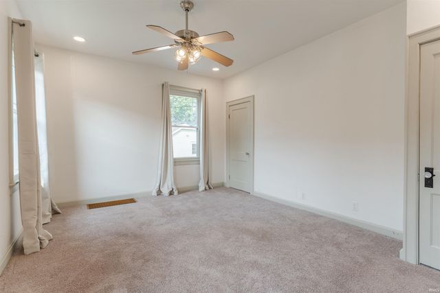 623 S Runnymeade Avenue, Evansville, IN 47714