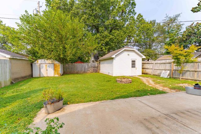 623 S Runnymeade Avenue, Evansville, IN 47714