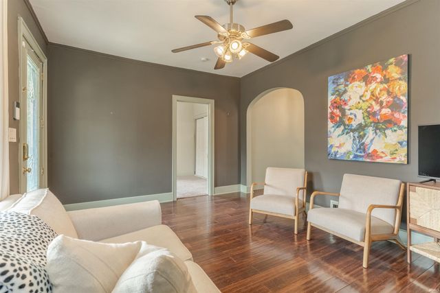 623 S Runnymeade Avenue, Evansville, IN 47714