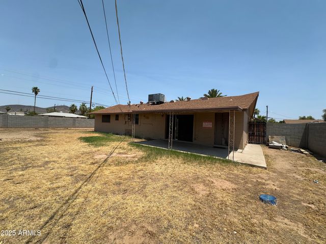 8944 N 17TH Lane, Phoenix, AZ 85021