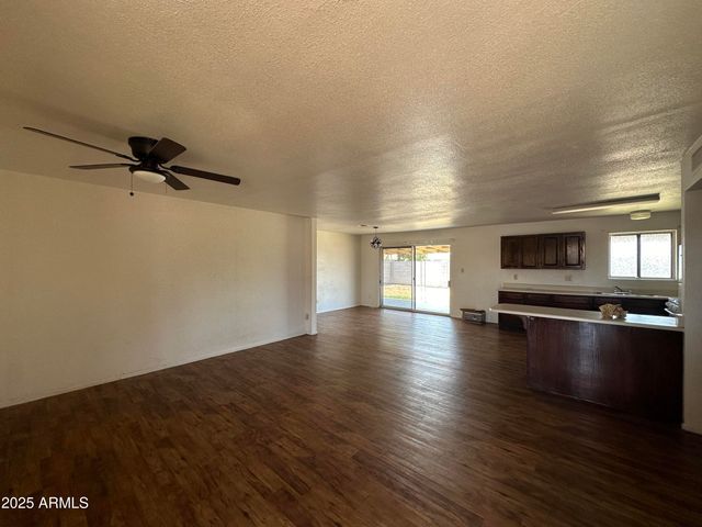 8944 N 17TH Lane, Phoenix, AZ 85021