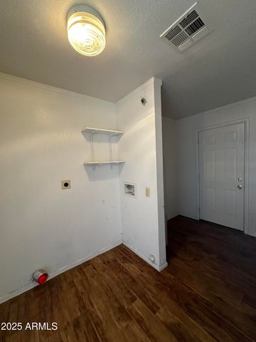 8944 N 17TH Lane, Phoenix, AZ 85021
