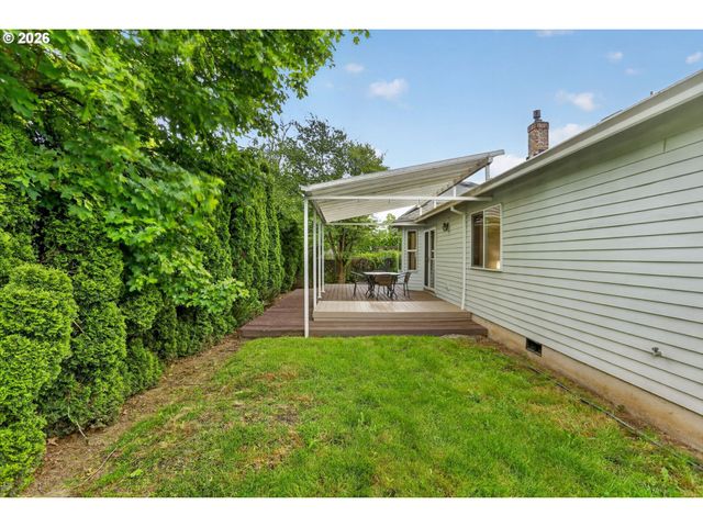 2750 Ne ELLIOTT Ave, Gresham, OR 97030