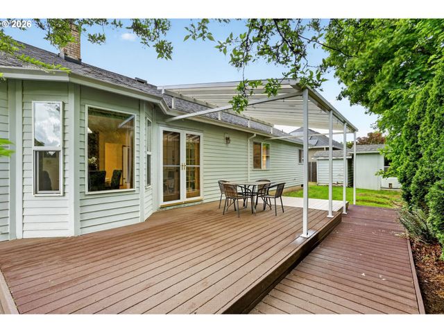 2750 Ne ELLIOTT Ave, Gresham, OR 97030