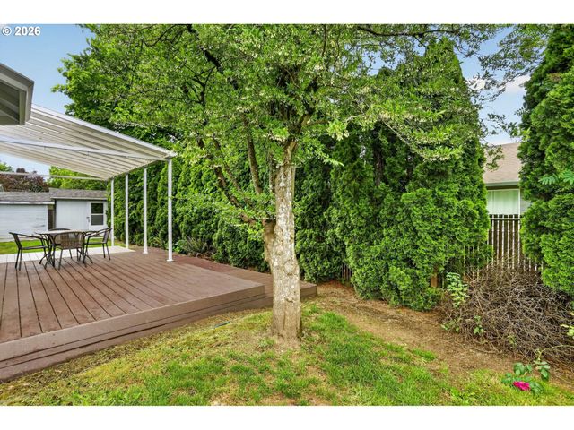 2750 Ne ELLIOTT Ave, Gresham, OR 97030