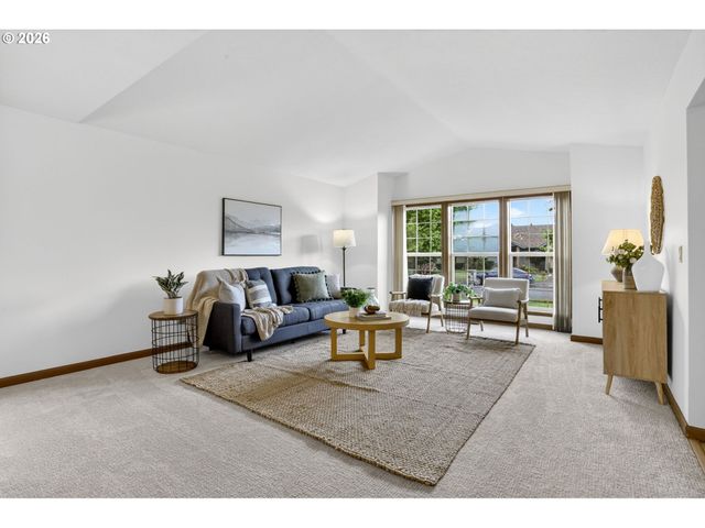 2750 Ne ELLIOTT Ave, Gresham, OR 97030