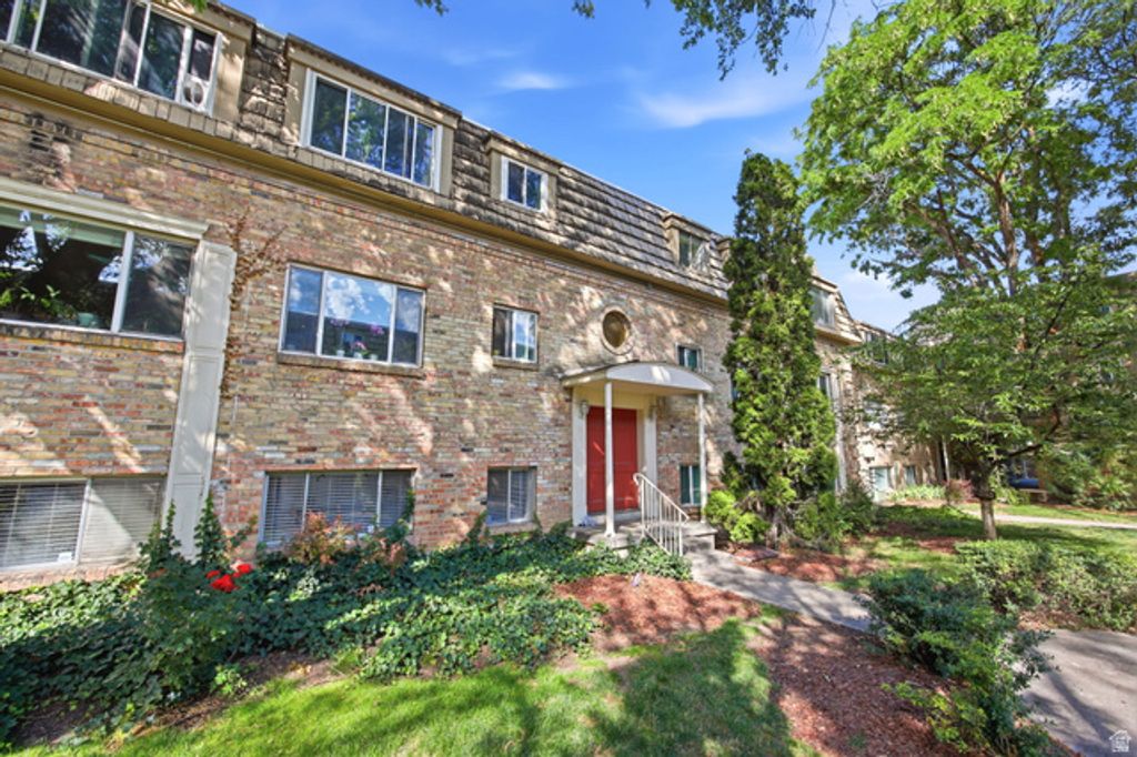 2220 E MURRAY HOLLADAY RD #110, Holladay, UT 84117 — photo 4