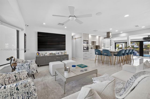 2611 NE 36th Street, Lighthouse Point, FL 33064