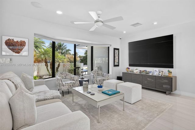2611 NE 36th Street, Lighthouse Point, FL 33064