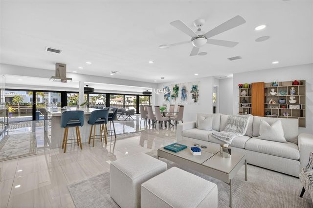 2611 NE 36th Street, Lighthouse Point, FL 33064