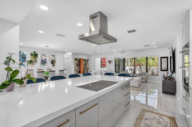 2611 NE 36th Street, Lighthouse Point, FL 33064