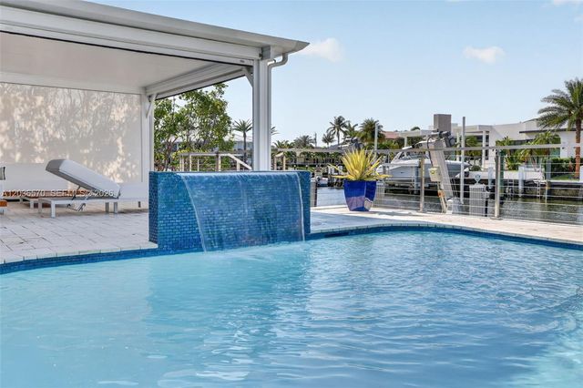 2611 NE 36th Street, Lighthouse Point, FL 33064