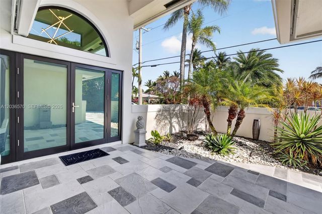 2611 NE 36th Street, Lighthouse Point, FL 33064