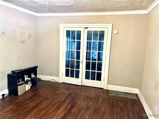 1333 North Avenue, Niagara Falls, NY 14305